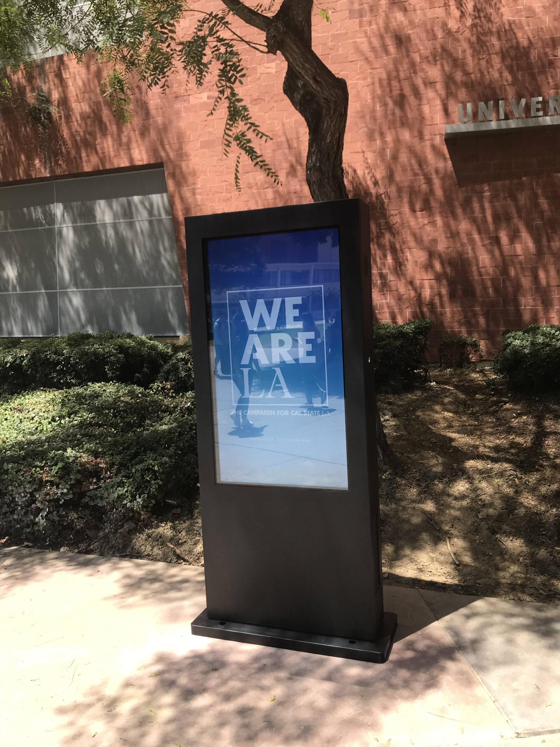 55 Inch Outdoor Double Sided Kiosk-AC Cooling